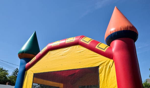 Party Bold bounce house website preview